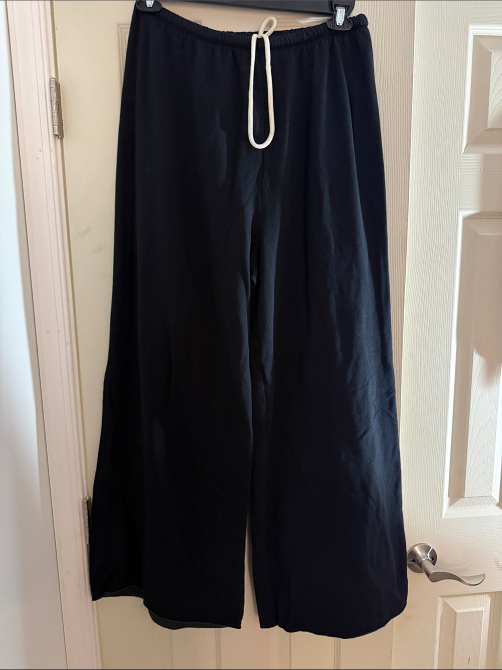 Aerie Jet Setter Trouser in Black